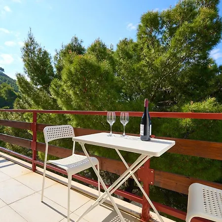 Apartmets Sutmiholjska