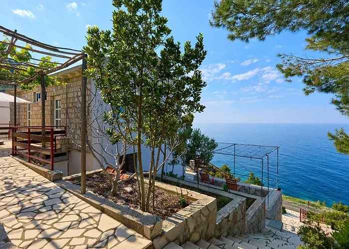 Apartmets Sutmiholjska